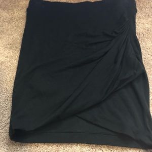 Express black cotton skirt. Perfect for work.